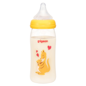 Bình sữa Pigeon màu vàng in hình chuột túi 240ml - Chiếc